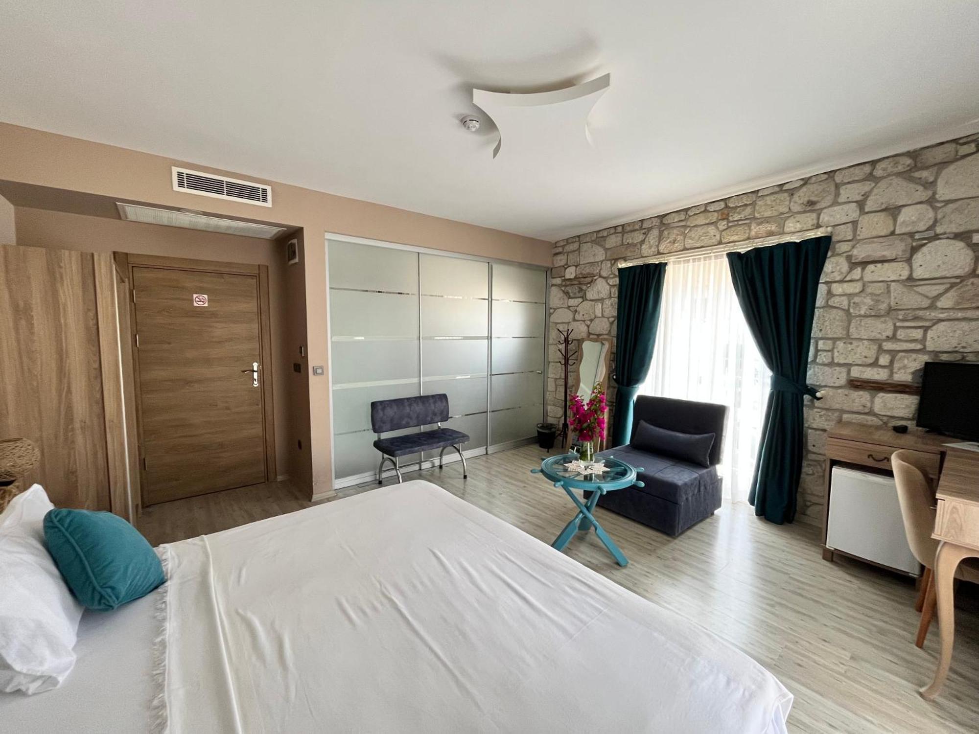 F&G Butik Hotel Alacatı Ruang foto